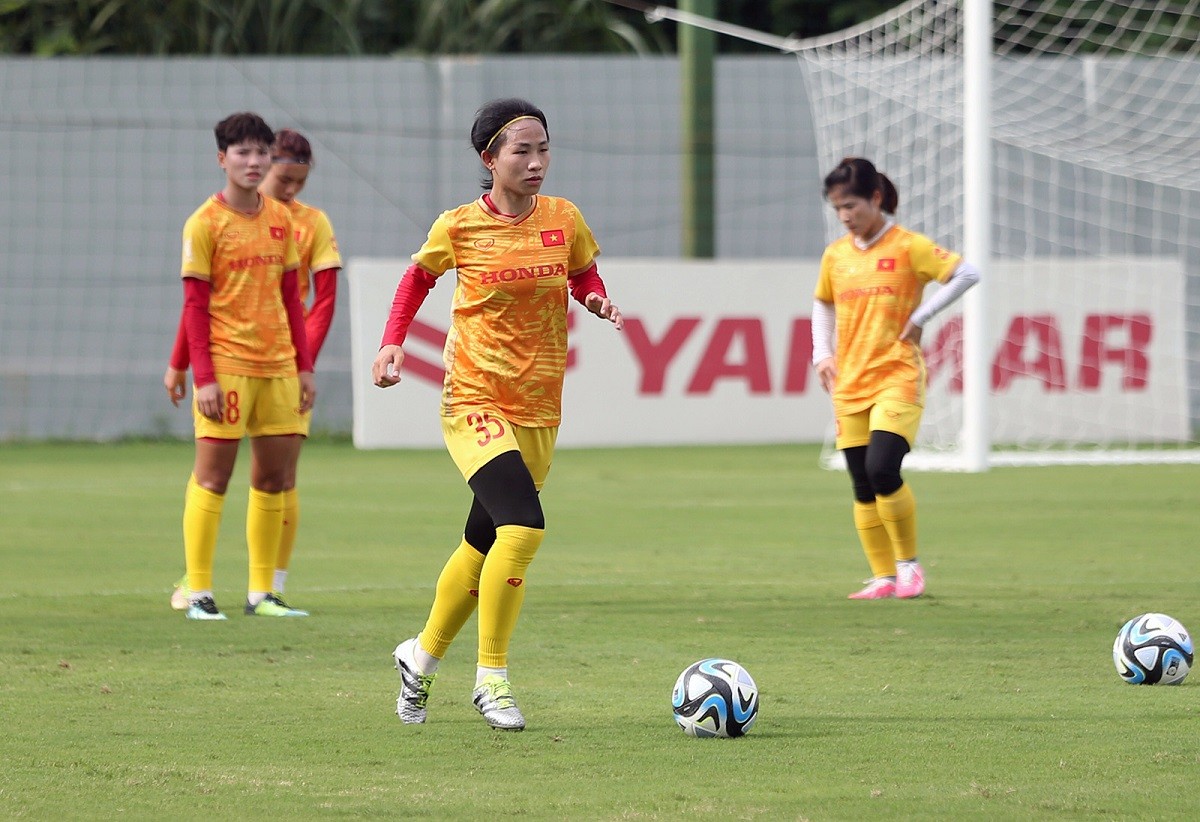 HLV Mai Đức Chung