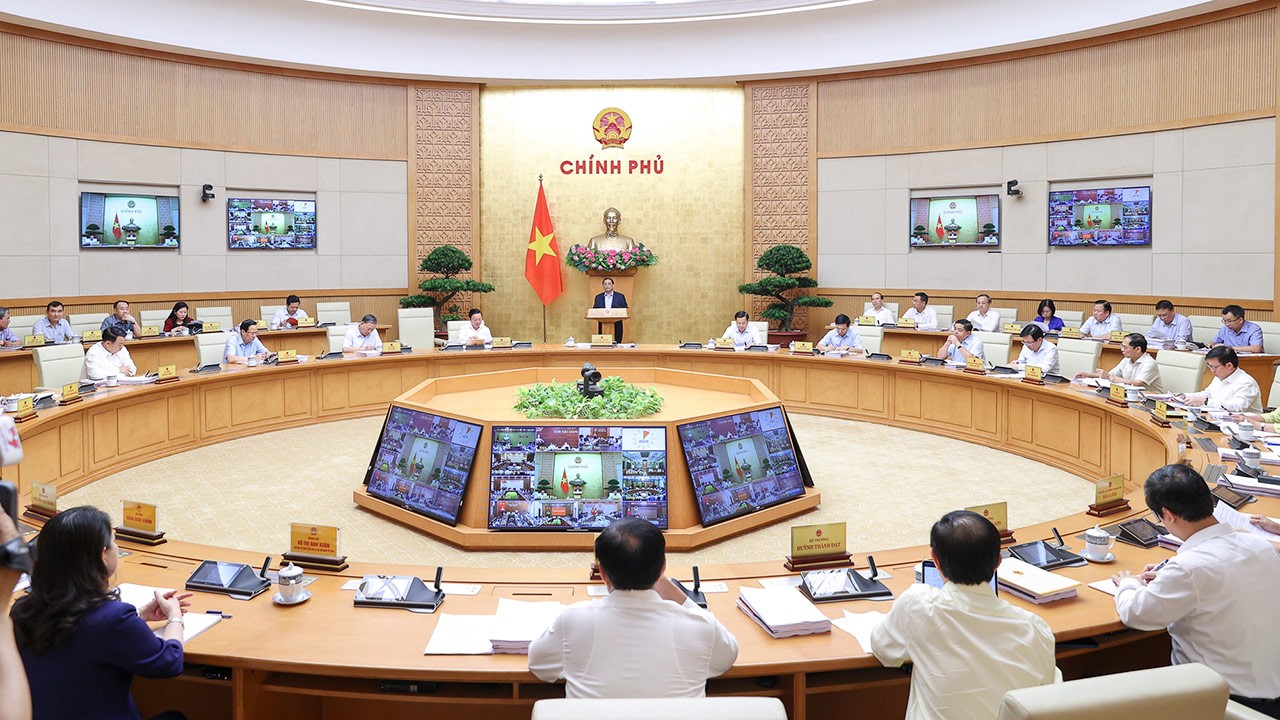 Hội nghị trực tuyến toàn quốc Chính phủ với các địa phương về tình hình kinh tế xã hội 6 tháng 2023 Hội nghị trực tuyến toàn quốc Chính phủ với các địa phương về tình hình kinh tế xã hội 6 tháng 2023