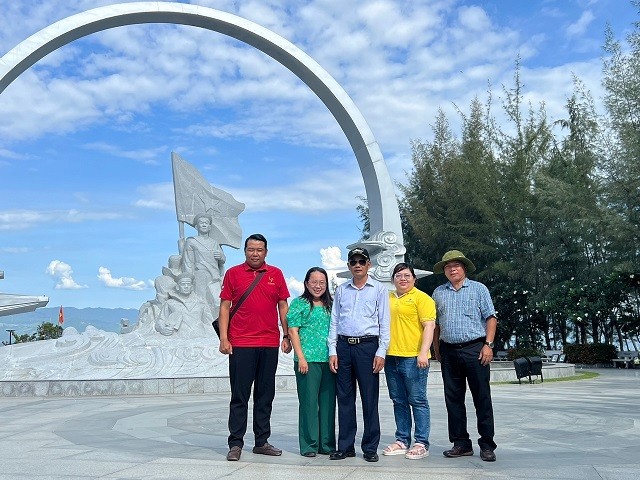 Hành trình kiều bào với biển đảo quê hương