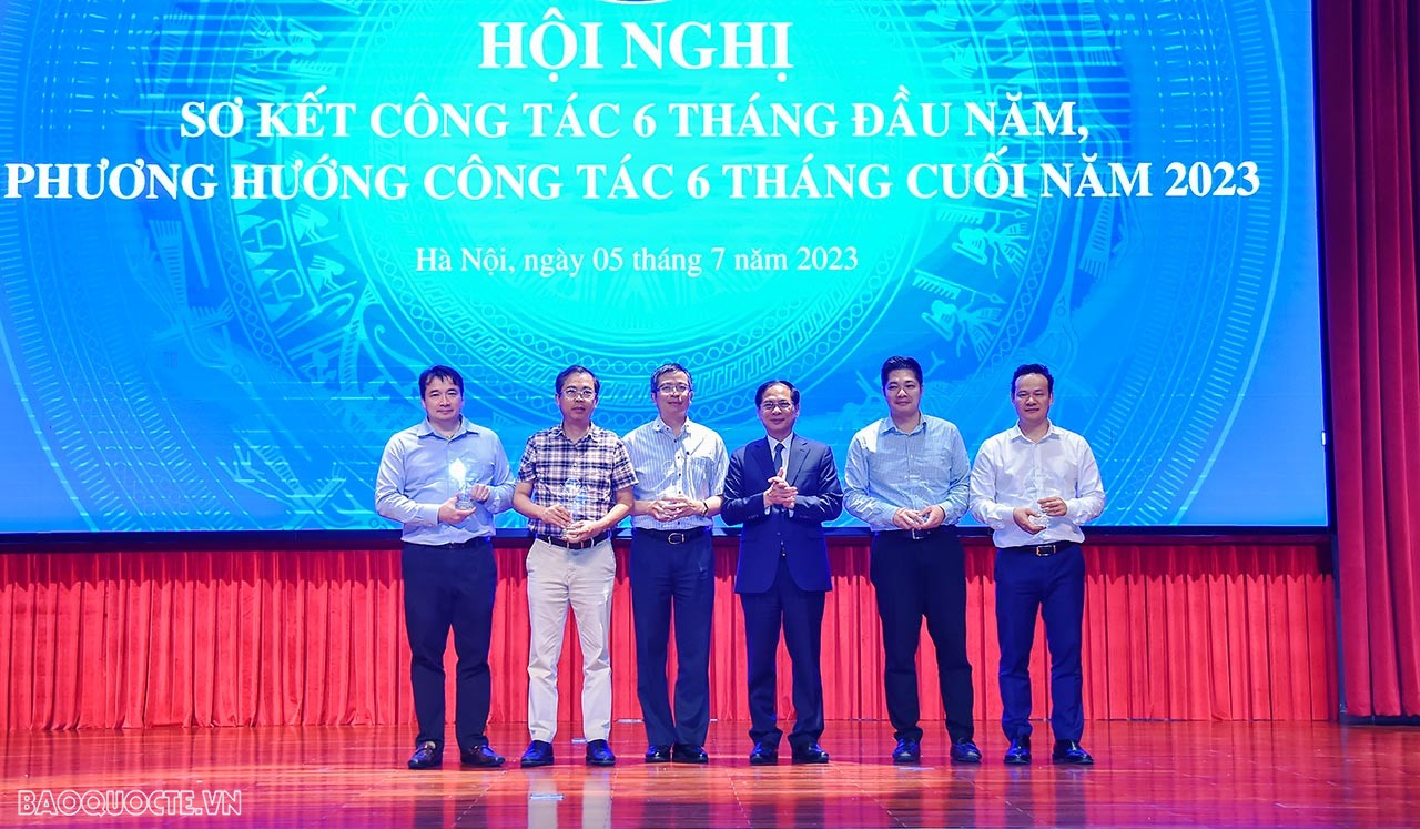 Bộ Ngoại giao tổ chức Hội nghị sơ kết công tác 6 tháng đầu năm 2023 Bộ Ngoại giao tổ chức Hội nghị sơ kết công tác 6 tháng đầu năm 2023