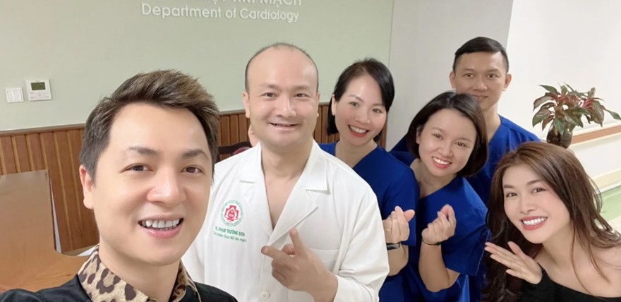 Hành trình gìn giữ hòa bình: Một trái tim đỏ, một mũ nồi xanh