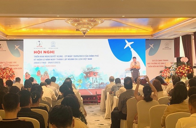 Triển khai nhiệm vụ và giải pháp đẩy nhanh phục hồi, tăng tốc phát triển du lịch hiệu quả, bền vững