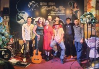 Gã du ca đại ngàn về phố