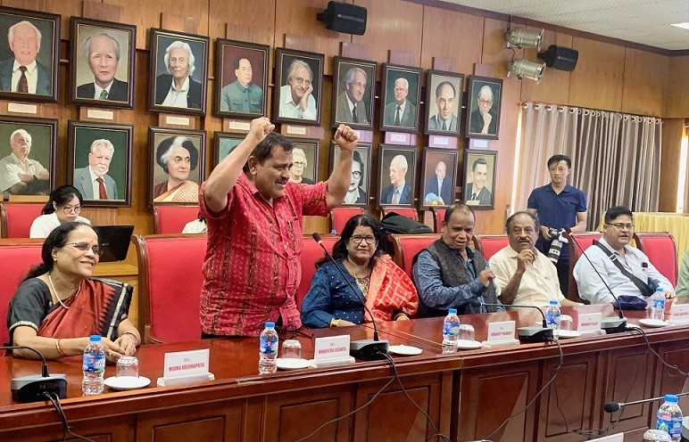 Vun đắp tình hữu nghị tốt đẹp giữa nhân dân Việt Nam và Ấn Độ Vun đắp tình hữu nghị tốt đẹp giữa nhân dân Việt Nam và Ấn Độ