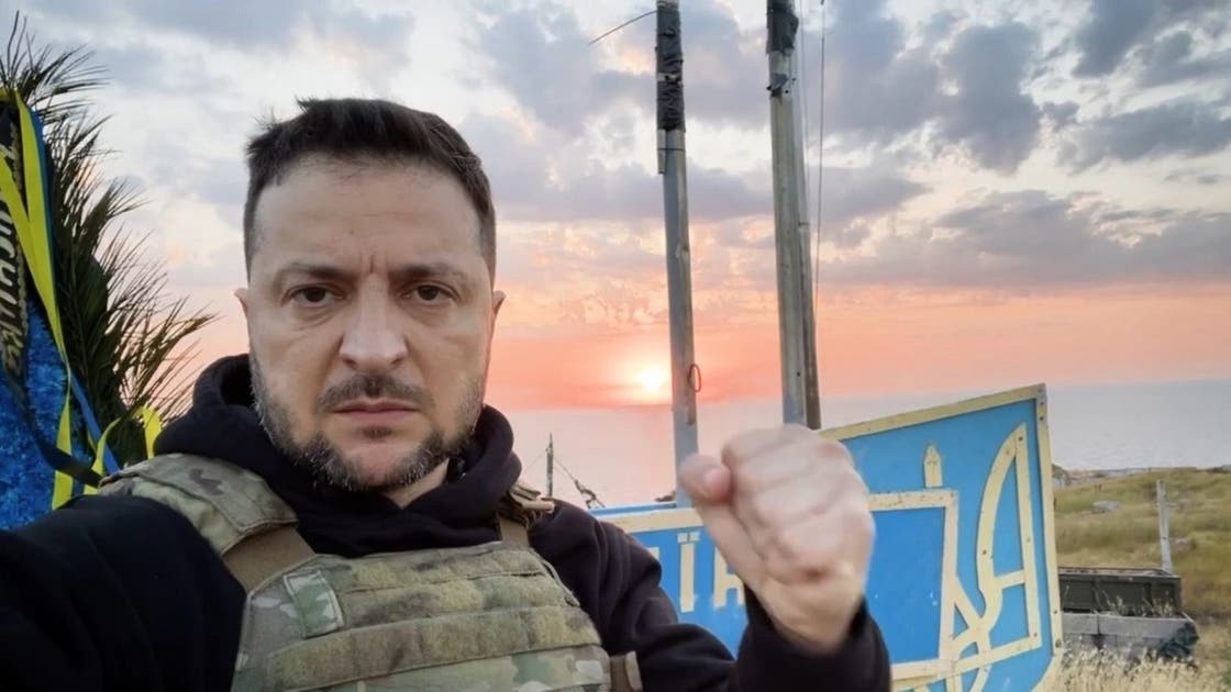 Tình hình Nga-Ukraine: Bộ trưởng Quốc phòng Nga thị sát công tác huấn luyện; Tổng thống Zelensky thị sát khu Đảo Rắn Tình hình Nga-Ukraine: Bộ trưởng Quốc phòng Nga thị sát công tác huấn luyện; Tổng thống Zelensky thị sát khu Đảo Rắn