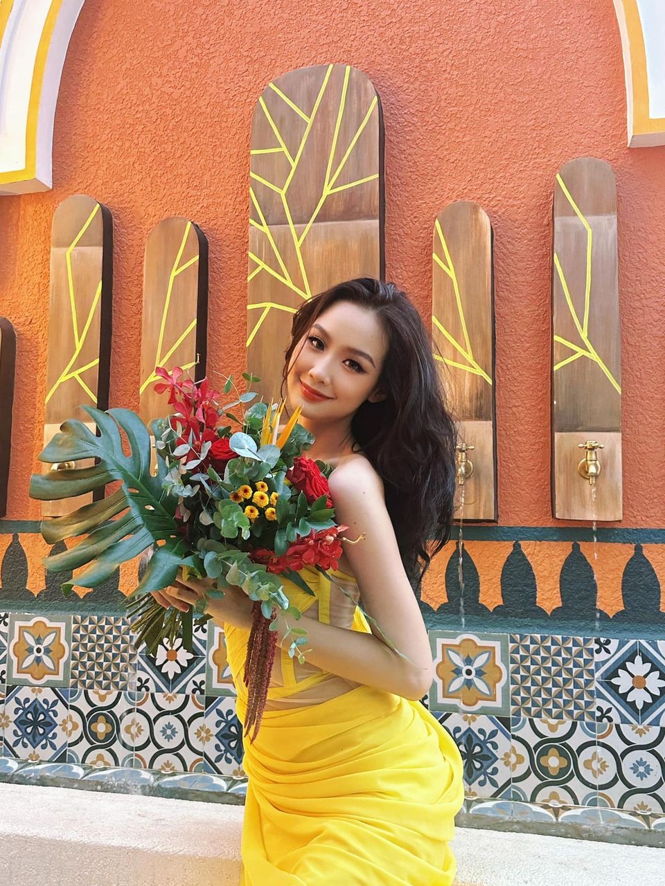 Khi Top 3 Mai Phương - Bảo Ngọc - Phương Nhi đọ sắc