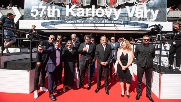 phim lay boi canh vu no cang beirut lebanon nam 2020 gianh chien thang tai lhp quoc te karlovy vary 57