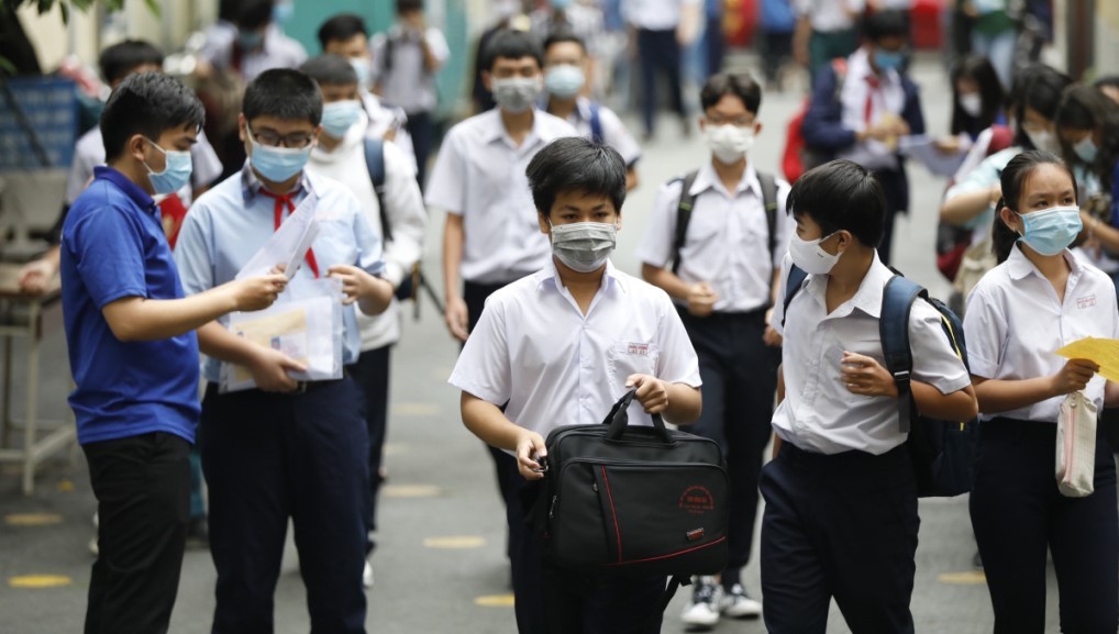 TP. Hồ Chí Minh: Liệu có hạ điểm chuẩn tuyển sinh lớp 10?