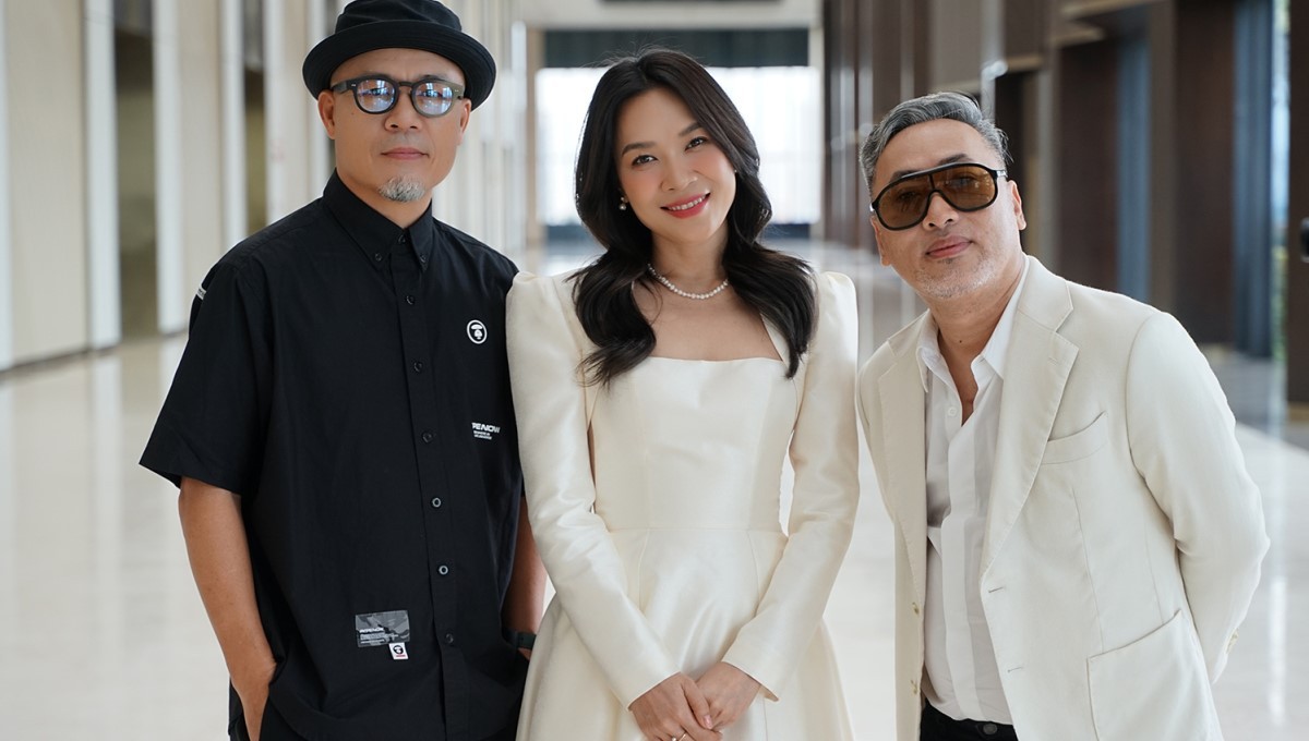 Mỹ Tâm mặc điệu đà đi chấm Vietnam Idol