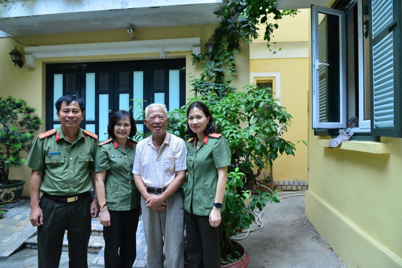 co pho thu tuong vu khoan nhung dau an trong cong tac nhan quyen