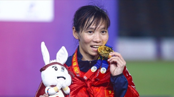 Tin tức tiền vệ Trần Thị Thùy Trang