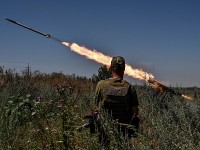 Tình hình Ukraine: Tin tặc chuyển cho Nga dữ liệu mật liên quan mạng lưới tình báo Kiev, đồn đoán về gói viện trợ quân sự cực lớn từ Mỹ