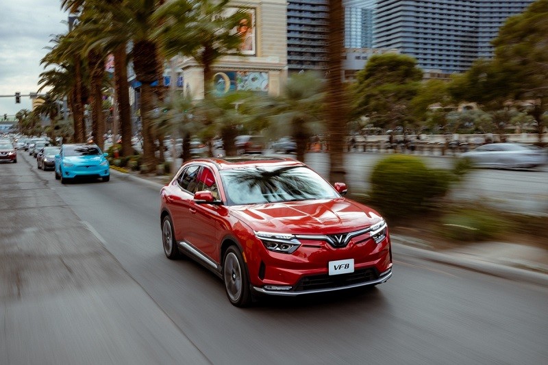 VinFast VF8 có doanh số đứng đầu phân khúc CUV-SUV cỡ D ba tháng liên tiếp.