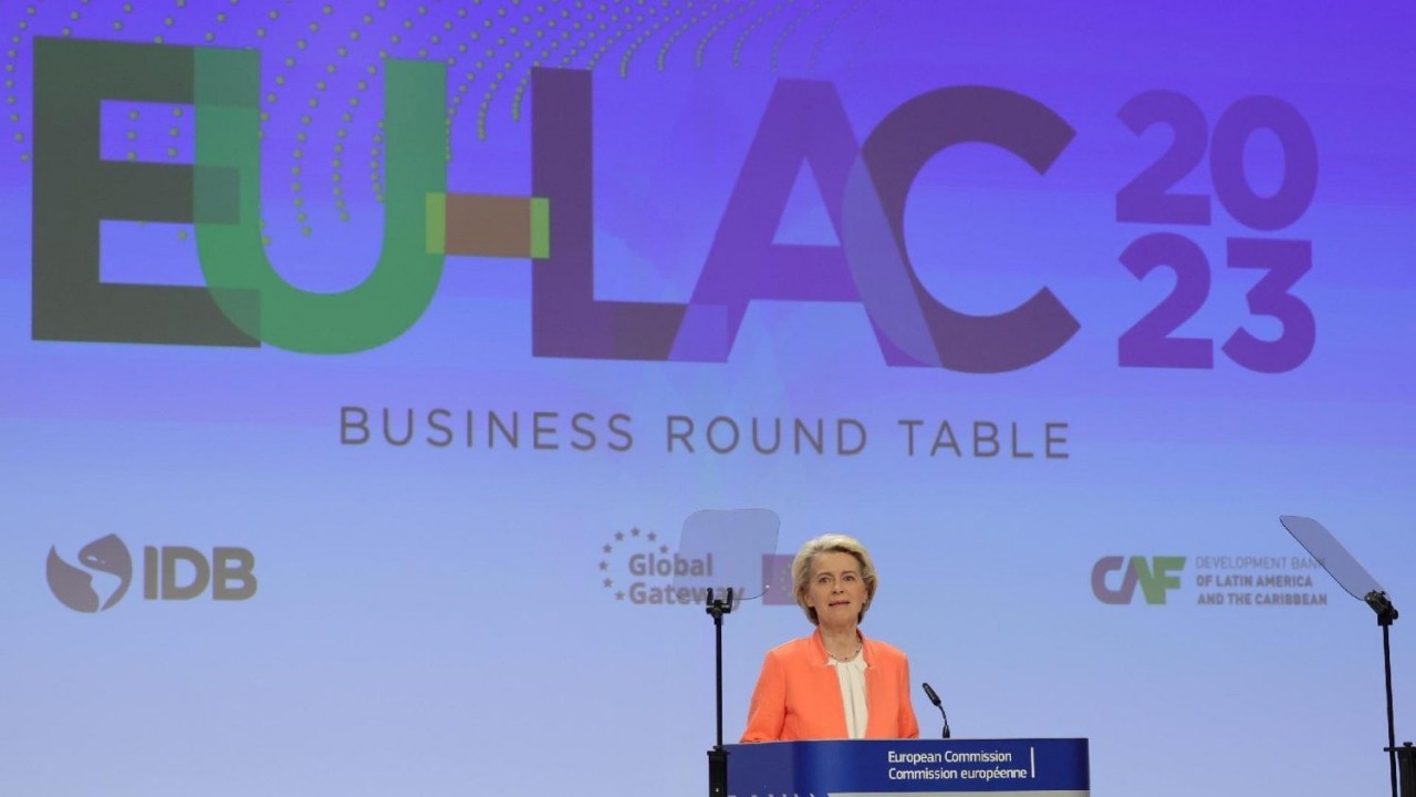 diem tin the gioi sang 187 tong thong tho nhi ky cong du vung vinh thuy dien hao phong voi ukraine may bay su25 roi o bien azov