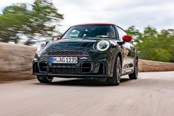 Cập nhật bảng giá xe hãng Mini mới nhất tháng 7/2023