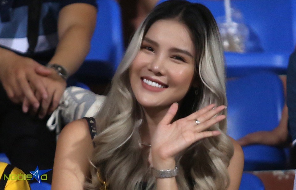 V-League 2023: Những hình ảnh Mạc Hồng Quân thi đấu năng nổ trong trận Hà Nội FC và CLB Bình Định