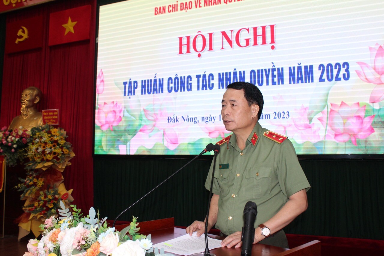 Trung tướng Lê Quốc Hùng, Ủy viên Trung ương Đảng, Thứ trưởng Bộ Công an, Phó Trưởng Ban Thường trực Ban Chỉ đạo Nhân quyền của Chính phủ. (Nguồn: BCĐNQ) Trung tướng Lê Quốc Hùng, Ủy viên Trung ương Đảng, Thứ trưởng Bộ Công an, Phó Trưởng Ban Thường trực Ban Chỉ đạo Nhân quyền của Chính phủ. (Nguồn: BCĐNQ)