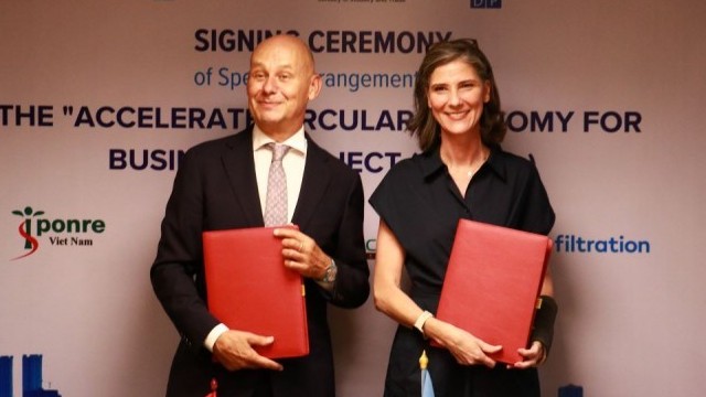 ha lan va undp ho tro doanh nghiep viet chuyen doi sang nen kinh te tuan hoan