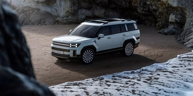 Hyundai Santa Fe 2024 lột xác, trông 'sang chảnh' như Land Rover