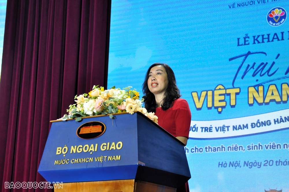 (07.20) Thứ trưởng Ngoại giao Lê Thị Thu Hằng phát biểu tại Lễ khai mạc. (Ảnh: Minh Quân) (07.20) Thứ trưởng Ngoại giao Lê Thị Thu Hằng phát biểu tại Lễ khai mạc. (Ảnh: Minh Quân)