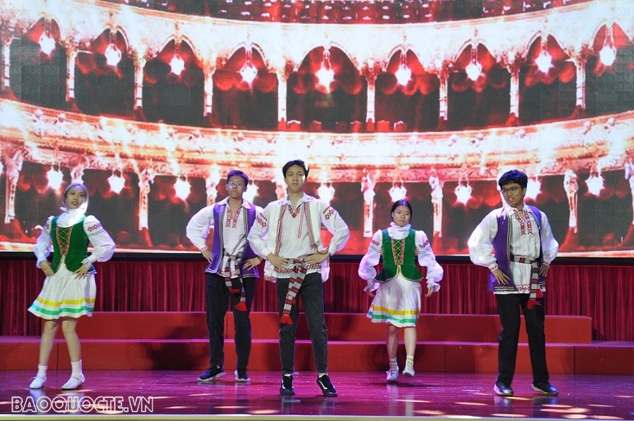 Khai mạc Trại hè Việt Nam 2023 Khai mạc Trại hè Việt Nam 2023