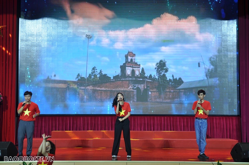 Khai mạc Trại hè Việt Nam 2023 Khai mạc Trại hè Việt Nam 2023