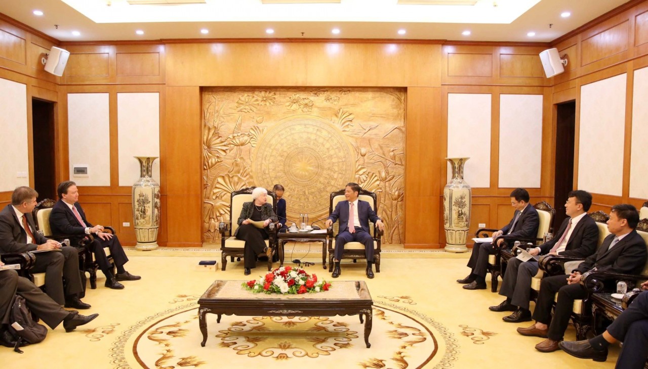Trưởng ban Kinh tế Trung ương Trần Tuấn Anh tiếp Bộ trưởng Tài chính Hoa Kỳ Janet Yellen sáng 20/7. (Nguồn: TTXVN) Trưởng ban Kinh tế Trung ương Trần Tuấn Anh tiếp Bộ trưởng Tài chính Hoa Kỳ Janet Yellen sáng 20/7. (Nguồn: TTXVN)
