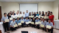 Bế giảng Khoá học bồi dưỡng kỹ năng phiên dịch tiếp xúc dành cho cán bộ ngoại vụ