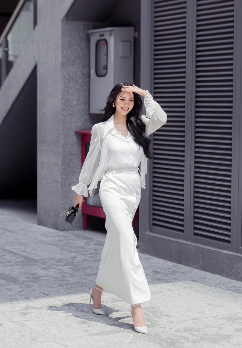 Á hậu 1 Đào Thị Hiền