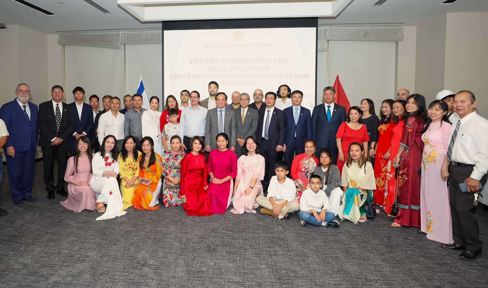 Thúc đẩy quan hệ hữu nghị và hợp tác nhiều mặt giữa Việt Nam và Israel Thúc đẩy quan hệ hữu nghị và hợp tác nhiều mặt giữa Việt Nam và Israel