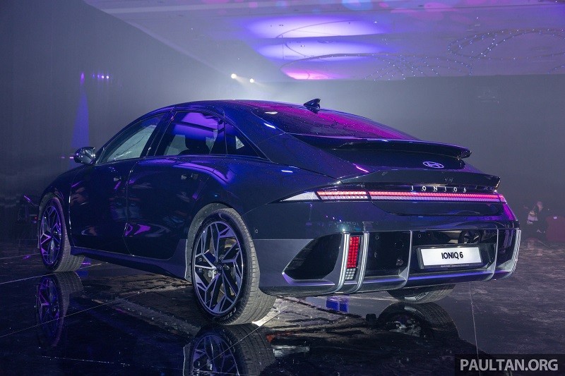 Cận cảnh Hyundai Ioniq 6 ra mắt tại Malaysia, giá từ 1,47 tỷ đồng