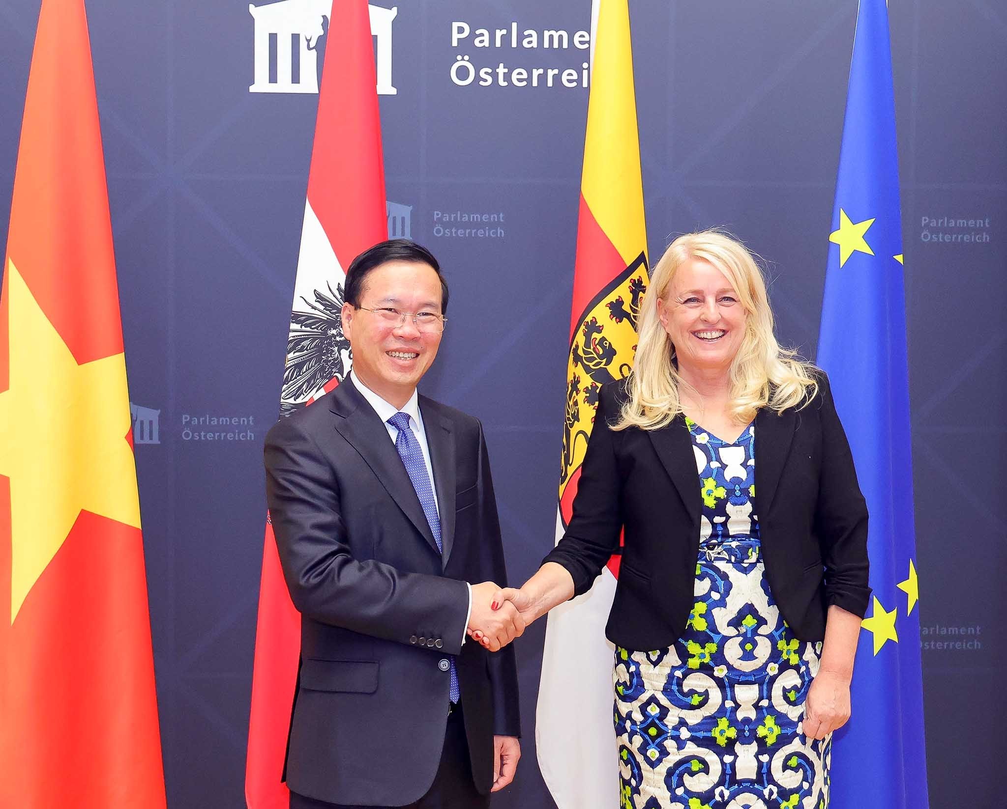 Những hình ảnh ấn tượng của Chủ tịch nước Võ Văn Thưởng trong chuyến thăm chính thức Áo