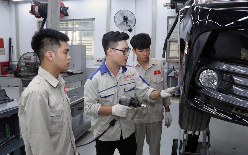 Nan giải chuyện tăng lương tối thiểu vùng 2024