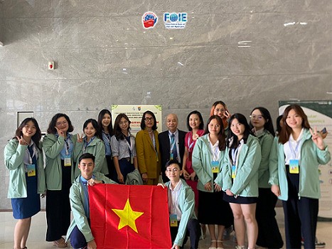 Sinh viên khoa Kinh tế Quốc tế, Học viện Ngoại giao tỏa sáng tại cuộc thi YICMG 2023