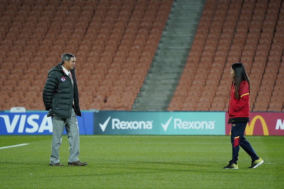 Hiện tại, Huỳnh Như vẫn là sự lựa chọn số một của HLV Mai Đức Chung cho vị trí tiền đạo mũi nhọn tuyển nữ Việt Nam. (Ảnh: Nguyễn Ngũ) Hiện tại, Huỳnh Như vẫn là sự lựa chọn số một của HLV Mai Đức Chung cho vị trí tiền đạo mũi nhọn tuyển nữ Việt Nam. (Ảnh: Nguyễn Ngũ)