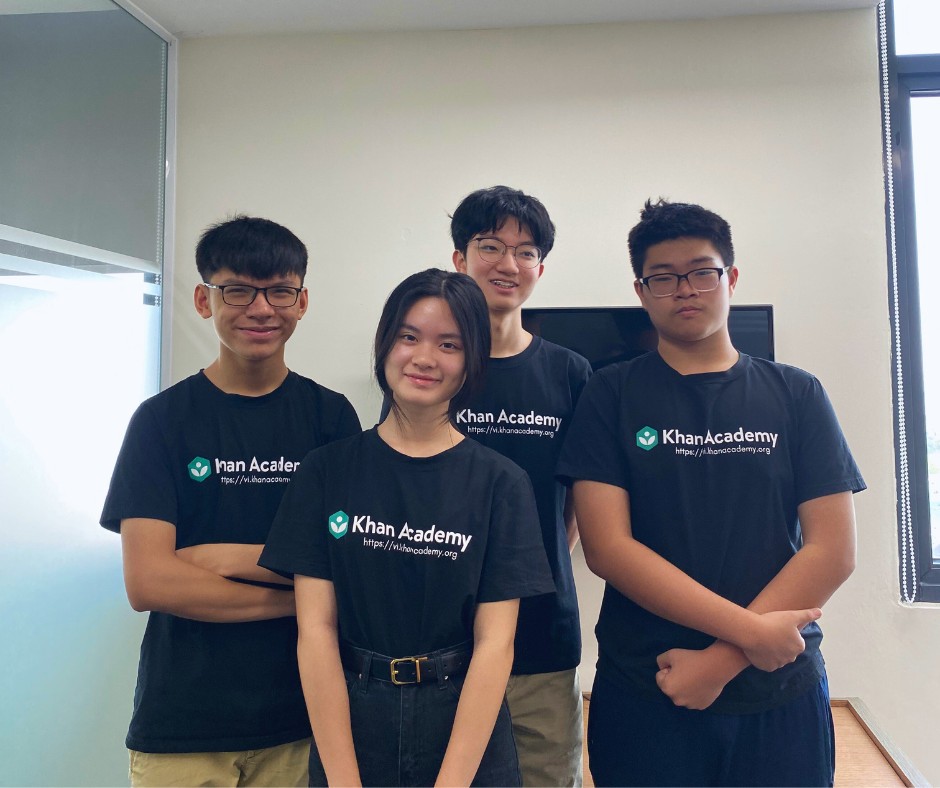 The SAT becomes a journey of self-discovery for a top 1% global scoring student Khi SAT là hành trình khai phá bản thân của người đạt số điểm top 1% thế giới