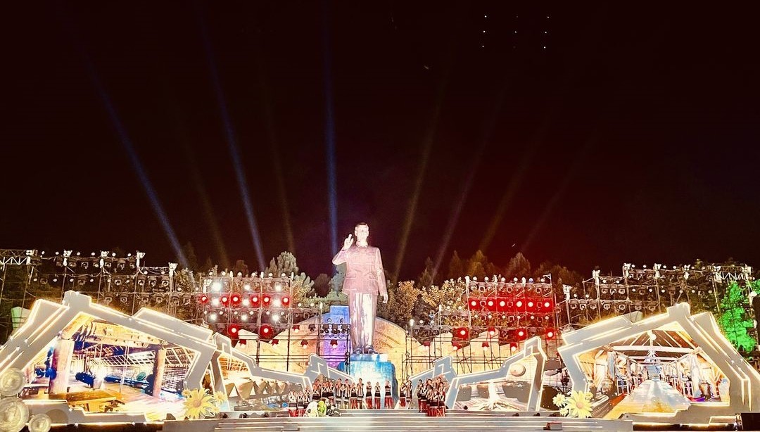 Chương trình nghệ thuật đặc biệt 'Giữ trọn lời thề - Tây Nguyên xanh' Chương trình nghệ thuật đặc biệt 'Giữ trọn lời thề - Tây Nguyên xanh'