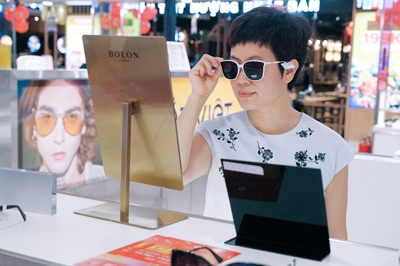 Thương hiệu mắt kính duy nhất tại Việt Nam cam kết bồi hoàn 1000% nếu không chính hãng