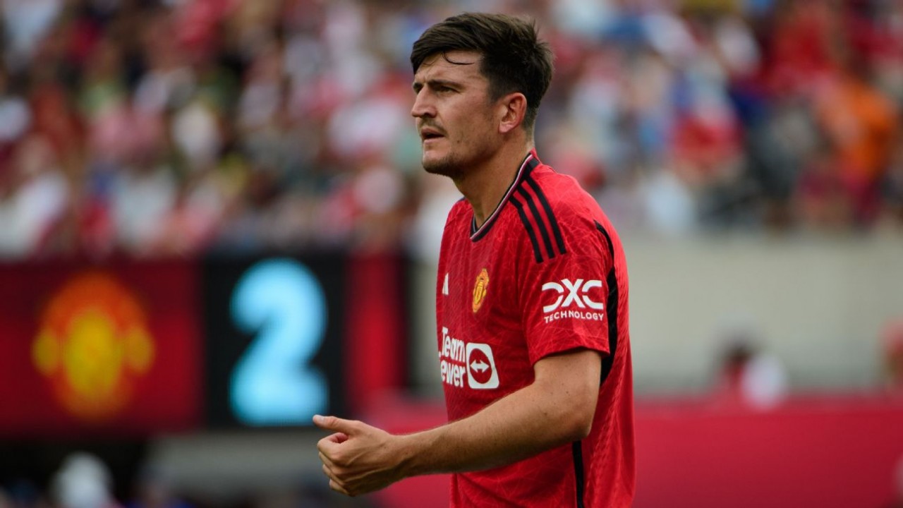 MU ngày 29/7: Chốt nhanh giá mua Rasmus Hojlund; không bán Harry Maguire cho West Ham;