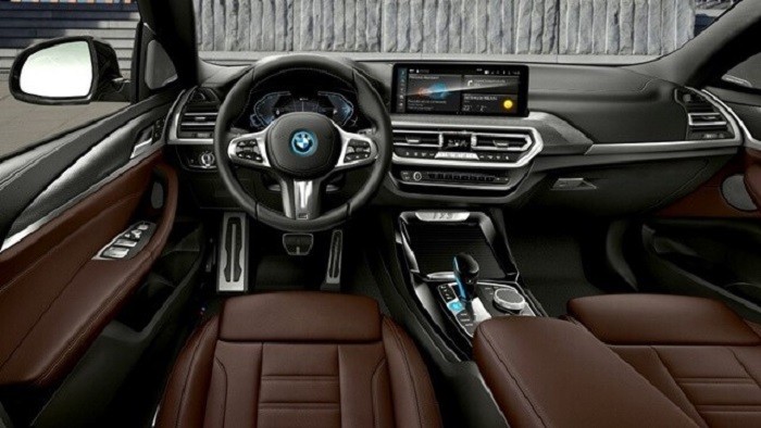 Hôm nay, BMW iX3 và BMW i4 sẽ ra mắt thị trường Việt Nam