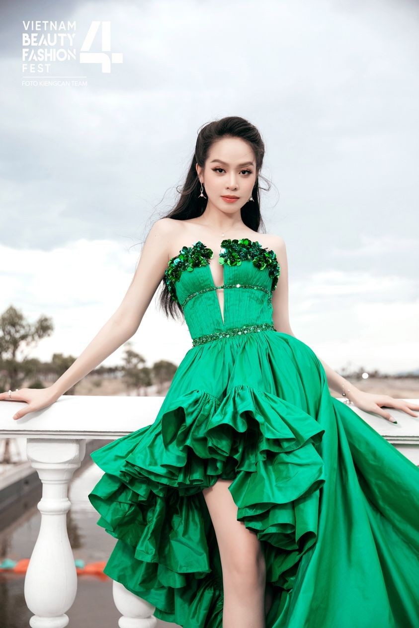 Hoa hậu Thanh Thủy