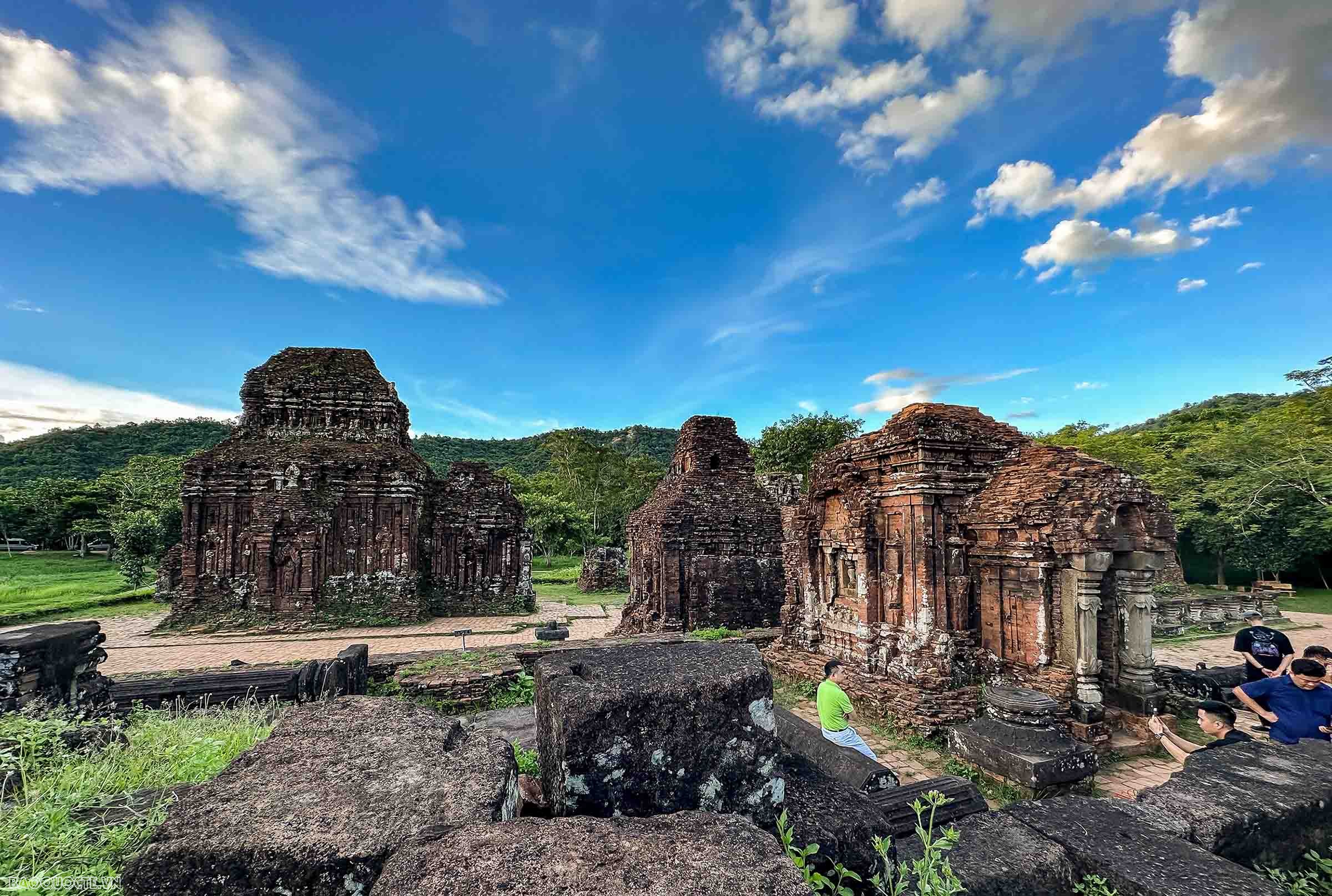 Khám phá Thánh địa Mỹ Sơn-Dấu ấn Chăm Pa giữ lòng xứ Quảng Khám phá Thánh địa Mỹ Sơn-Dấu ấn Chăm Pa giữ lòng xứ Quảng