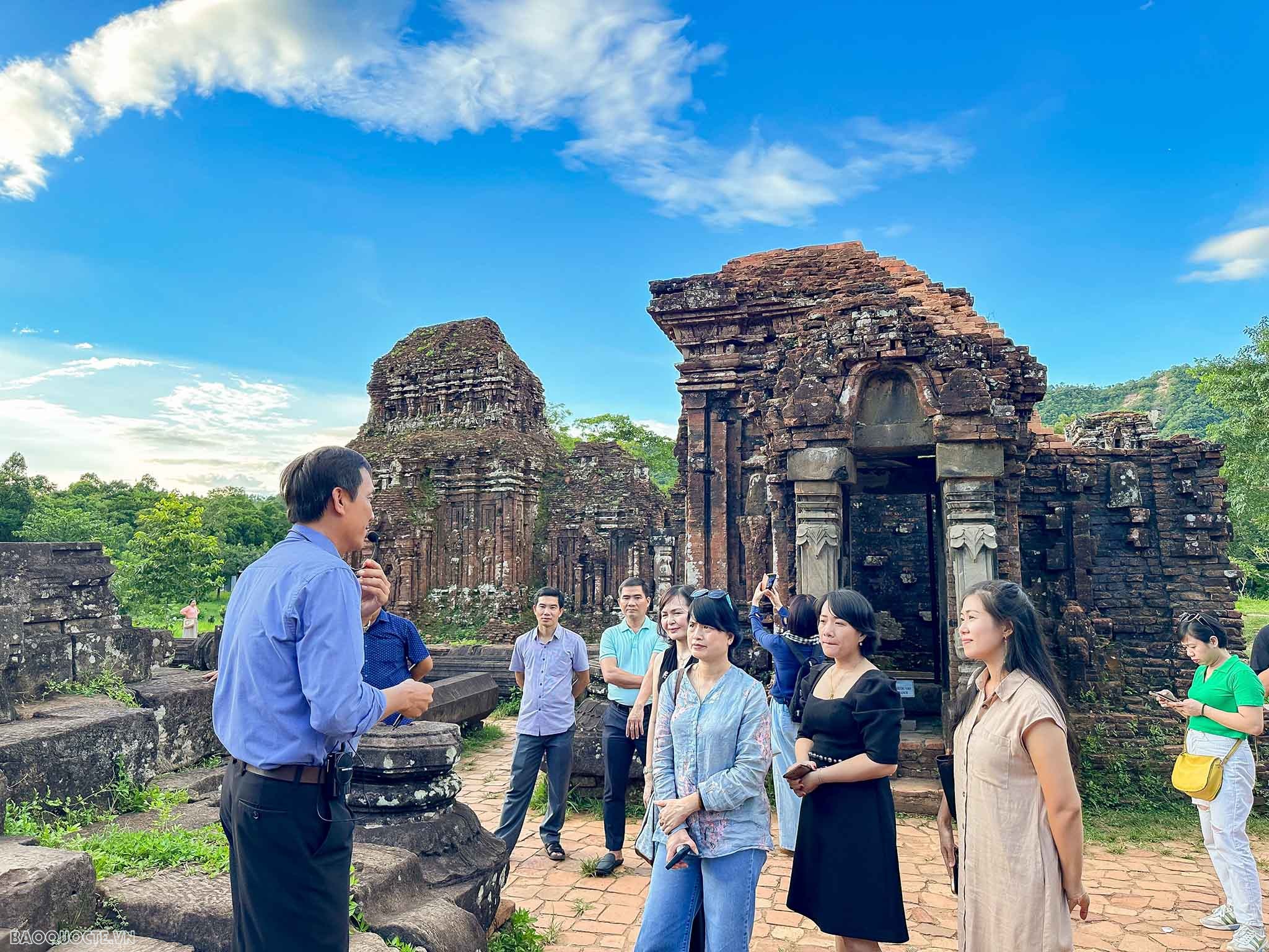 Khám phá Thánh địa Mỹ Sơn-Dấu ấn Chăm Pa giữ lòng xứ Quảng Khám phá Thánh địa Mỹ Sơn-Dấu ấn Chăm Pa giữ lòng xứ Quảng