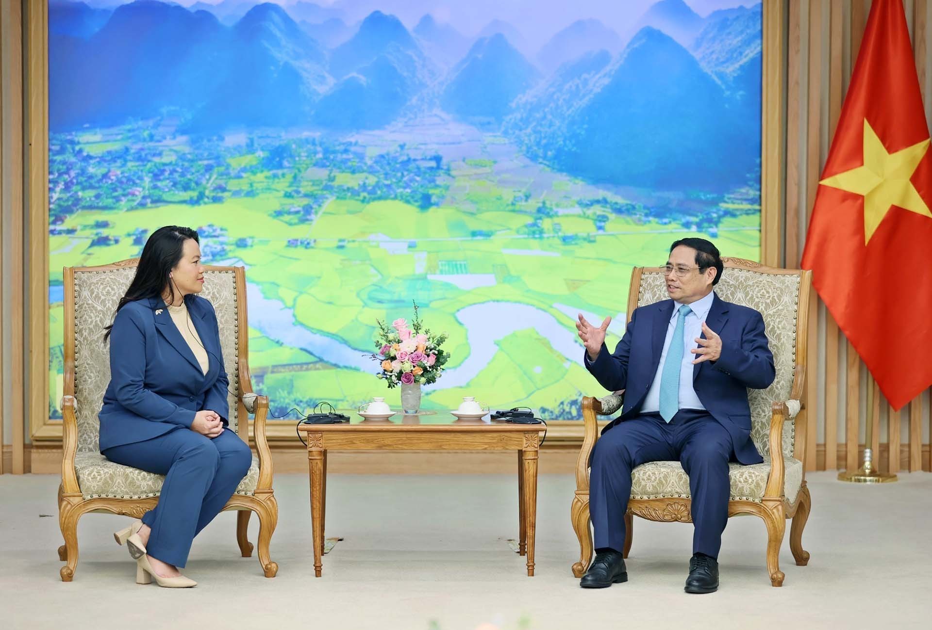 Thủ tướng Phạm Minh Chính tiếp bà Sheng Thao, Thị trưởng thành phố Oakland, bang California, Hoa Kỳ. (Nguồn: TTXVN) Thủ tướng Phạm Minh Chính tiếp bà Sheng Thao, Thị trưởng thành phố Oakland, bang California, Hoa Kỳ. (Nguồn: TTXVN)