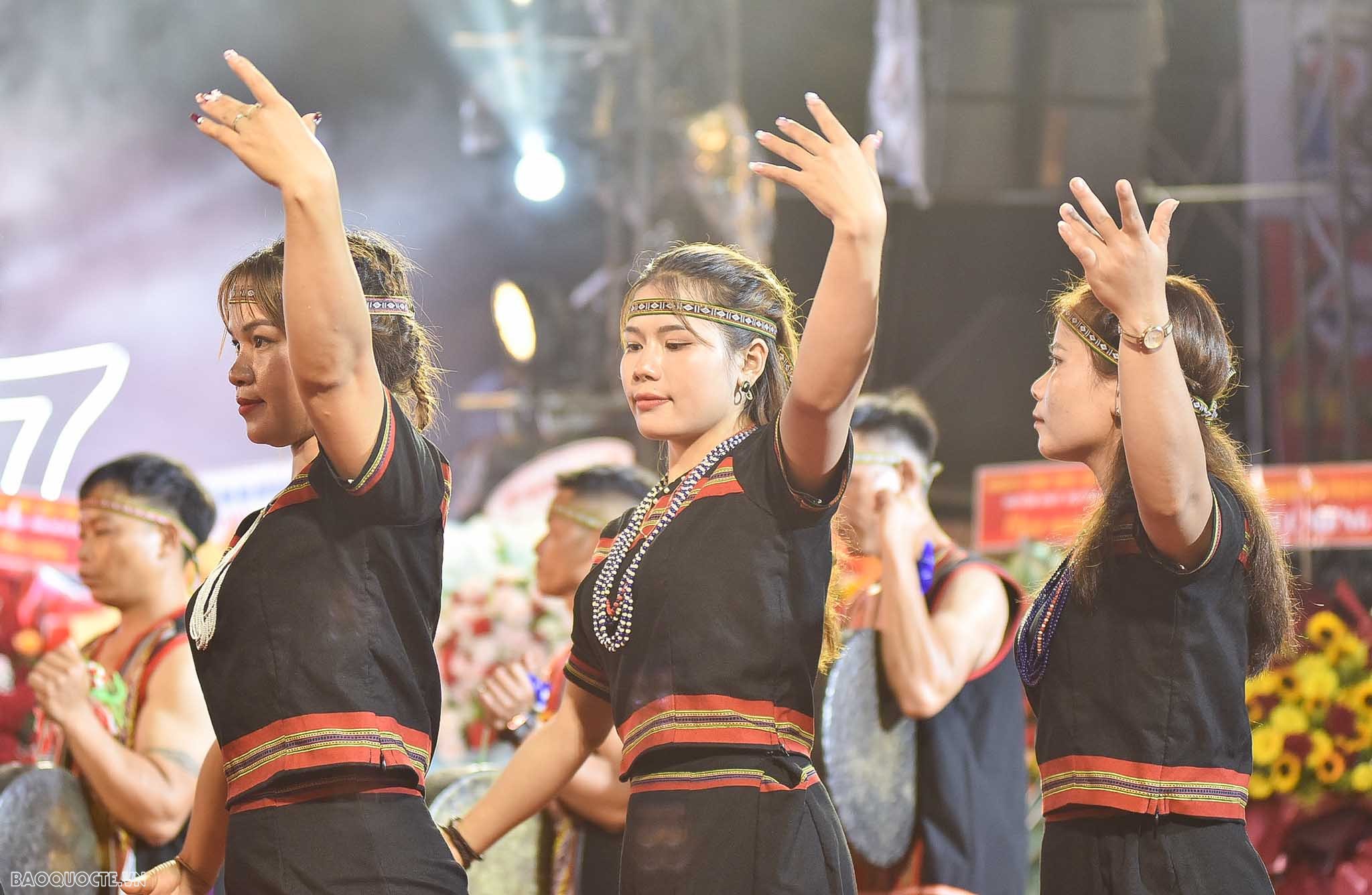 Khai mạc Lễ hội Sâm Ngọc Linh tại Quảng Nam Khai mạc Lễ hội Sâm Ngọc Linh tại Quảng Nam