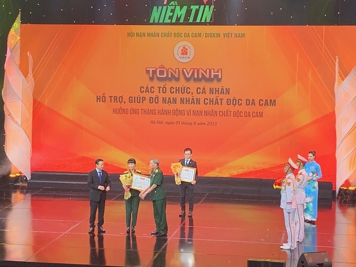 Phát động Tháng hành động vì nạn nhân chất độc da cam Phát động Tháng hành động vì nạn nhân chất độc da cam/dioxin