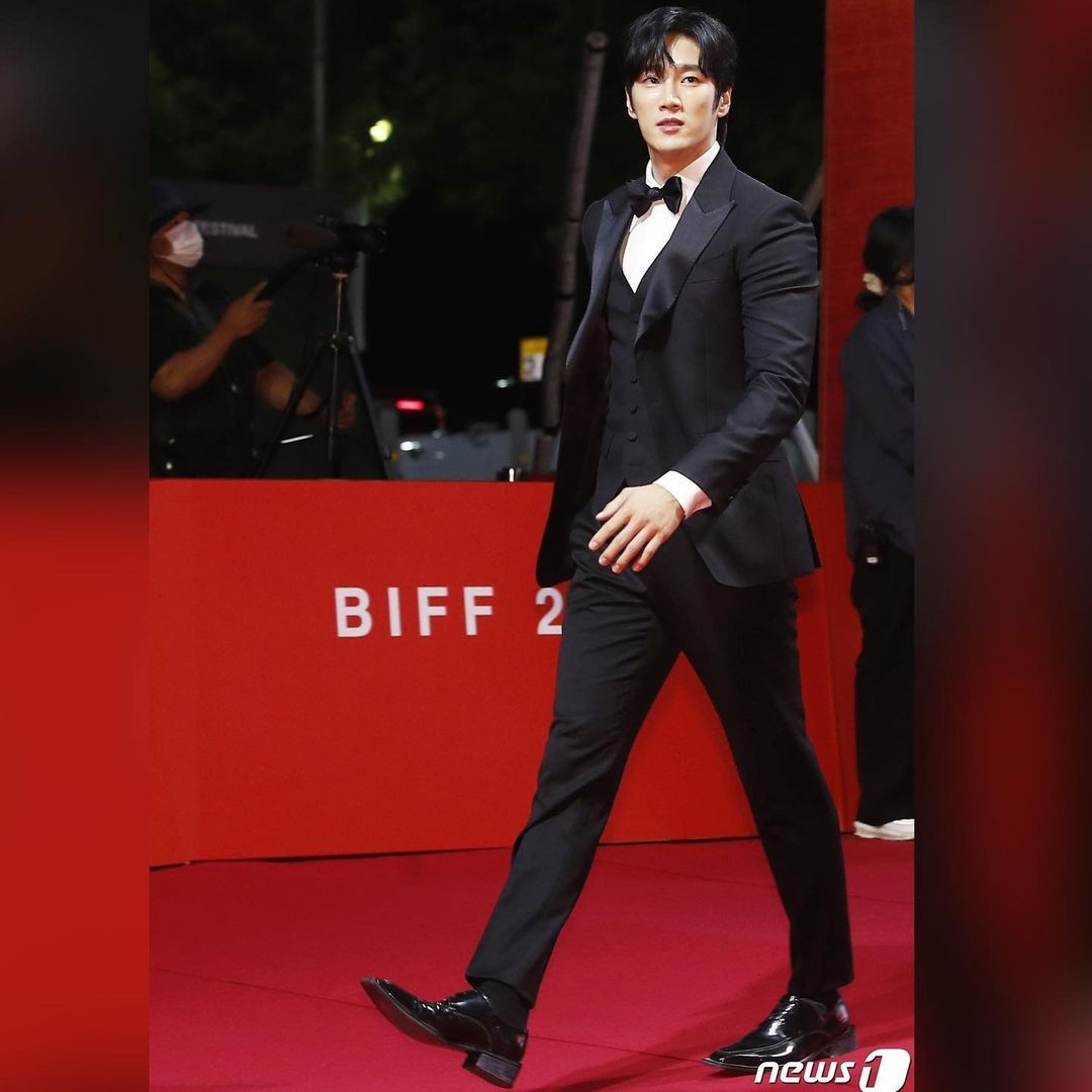 Bạn trai của Jisoo 'chị cả' nhóm BlackPink là ai?