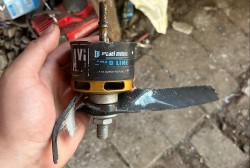 Tình hình Ukraine: Ông Zelensky nêu ‘tình hình khó khăn’, động cơ Czech xuất hiện trong UAV Nga?