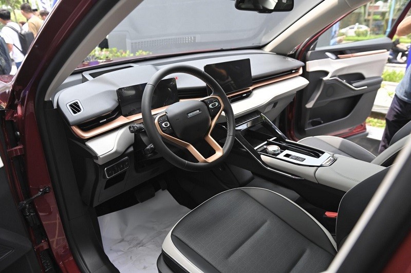 Nội thất Haval H6 hybrid mang phong cách tối giản