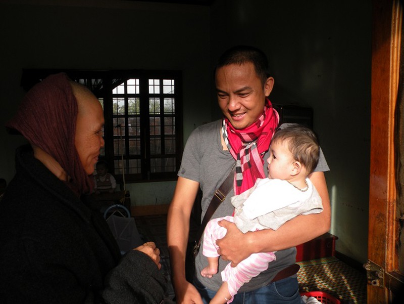 Nhà báo – MC Nguyễn Duy Mạnh và hành trình 2000 áo ấm yêu thương